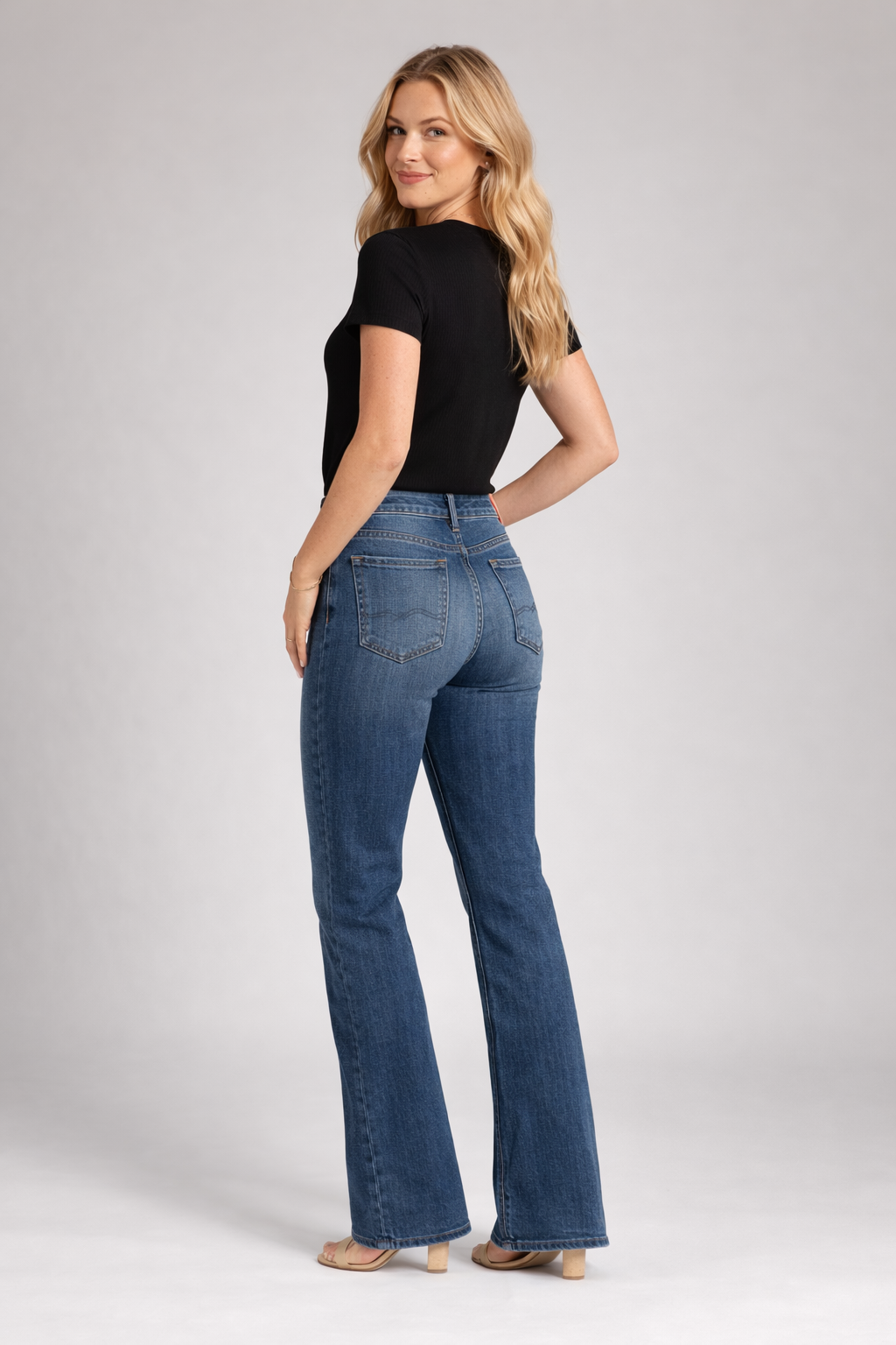 Jean Femme Égidéon (62 % coton, 29% polyester, 7% viscose, 2% élasthanne)